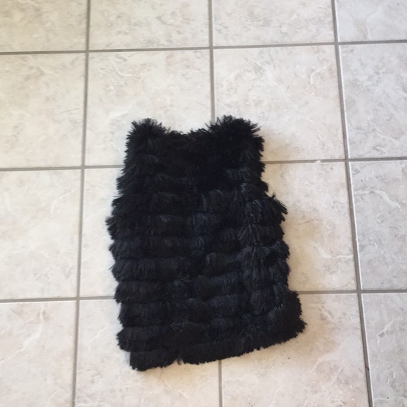 vest - Picture 2 of 4